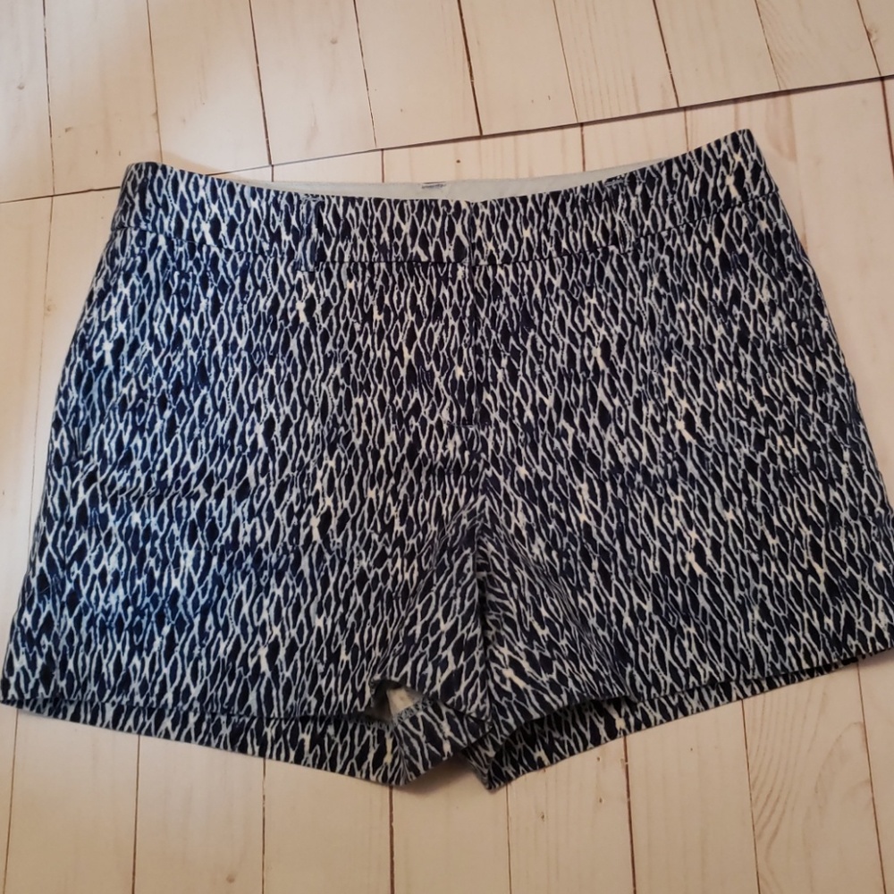 NWOT Blue Kenar Shorts Size 2